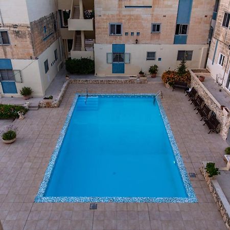 Dolmen Court Flat 10, Qawra Daire St. Paul's Bay Dış mekan fotoğraf