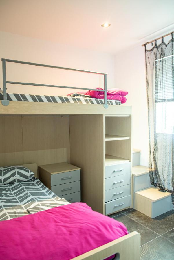 Dolmen Court Flat 10, Qawra Daire St. Paul's Bay Dış mekan fotoğraf